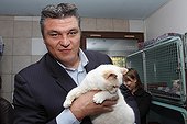 David Douillet visiting A.S.P.C.A shelter of Plaisir ; Open day