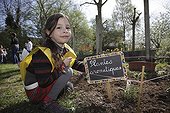 Presentation of the Garden - A School of Biodiversity  ; Project implemented by the Champagne Ardenne region to sensitize children to school on Biodiversity.<br>The AFPAN Green Gold is involved in this project for regional photographers working on this project.
