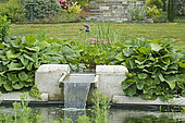 Contemporary fountain. Garden of the Zephyr. France