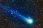 A telescopic closeup of Comet Lovejoy (C/2014 Q2) on January 17, 2015, showing structure in the ion gas tail, in the form of streamers and discontinuities in the tail. Taken from Silver City, NM with the 92mm TMB refractor at f/4.4 for a stack of 4 x 3 minute exposures at ISO 3200 with the Canon 6D.