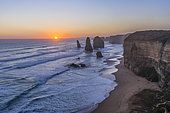 April 12, 2017 - The setting Sun at the Twelve Apostles sea stacks and cliffs on the Great Ocean Road.
