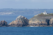 Toulinguet pointe and its lighthouse in summer, Crozon peninsula, Finistère, France