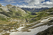 Bonnette pas road, Restefond false pass (2802 m), Haute-Tinée Valley, Mercantour National Park, Alps, France