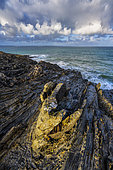 Talagripen Point Douarnenez Bay. Hercynian folds in Brioverian sandstone, Douarnenez Bay, Finistère, Brittany, France