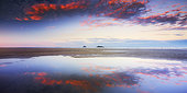Sunrise over the Bay of Mont-Saint-Michel, Channel, Normandy, France