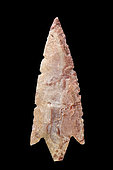 Arrowhead in cut stone with peduncle and wings. Neolithic period. North Africa. 4 cm.