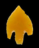 Arrowhead in cut stone with peduncle and wings. Neolithic period. North Africa. 2,1 cm.
