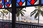 Hotel mizingani on the seafront house built in a blend of Arab Omani style with Indian and Victorian contributions. here, the restaurant terrace overlooks the seafront and is planted with coconut palms. Zanzibar city, Tanzania