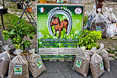 Sales of 100% natural fertilizer awarded by international jury at Chantilly show, Le Mans, Sarthe, France