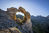 Arche de Tortisse (2550 m), Mercantour National Park, Alpes-Maritimes, France