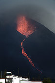 Volcanic eruption in La Palma, Canary Islands (09/19 to 12/25/2021). The origin of the eruption occurred in the Cumbre Vieja ridge, southwest of the island, municipality of El Paso. On February 9, 2023, its name as Tajogaite Volcano was made official.