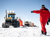The arrival of each Raid at Concordia is celebrated as it should be. This logistical convoy takes 10 days to reach Concordia. It makes this journey 2 or 3 times per summer season. Concordia Antarctic Research Station, Dome C plateau, East Antarctica.
