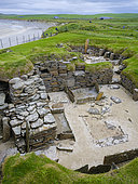Skara Brae or Skerrabra, a neollithic settlement on Orkney Mainland, part of UNESCO World Heritage Heart of Neolithic Orkney and one of the great attractions of Orkney. Europe, Great Britain, Scotland Northern Isles, Orkney