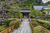 Walkway leading to the entrance of a Kôyasan temple, southeast Osaka, Honshu Island, Japan. Mount Koya (or Koyasan) is home to 117 Buddhist temples. It is the final stage of the Shikohu pilgrimage, a major event in the spiritual life of the Japanese.