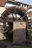 Water wheel, old mill, Herrlisheim pres Colmar, Haut Rhin, France