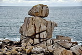 Rocks, Kerfissien beach, Cléder, Finistère, Brittany, France