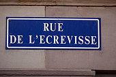 Rue de l'Ecrevisse, street sign, in French and Alsatian, Strasbourg, Bas-Rhin, France