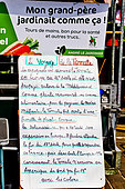 The history of the Tomato ... "Mon grand-père jardinait comme ça, tours de mains bon pour la santé et autres trucs", Flower and plant market at Place des Jacobins, Le Mans, Sarthe, France