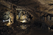 Osselle cave, Roset-Fluans, Doubs, France