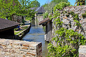 Sainte-Suzanne, Water from the Erve River feeds several mills and old wash houses, medieval town that defied William the Conqueror, town perched on a 70-meter rocky outcrop, most beautiful villages in France, small town full of character, Mayenne, France