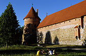 Trakai, Lithuania: chatting in front of the left side of the peninsukar castle (Traky pilis);
