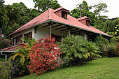 L'Habitation Matouba, Petit Parc, 97120 Saint-Claude, Guadeloupe (Basse Terre), French West Indies. tel: 0590 800928