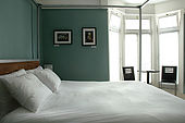 The 4-poster bedroom at 'Brighton Wave' - one of the trendiest Bed and Breakfasts in Brighton