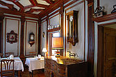 Breakfast room, Garnô Laurino, Cavalese, Trentino, Italy. Tel 0462 340151
